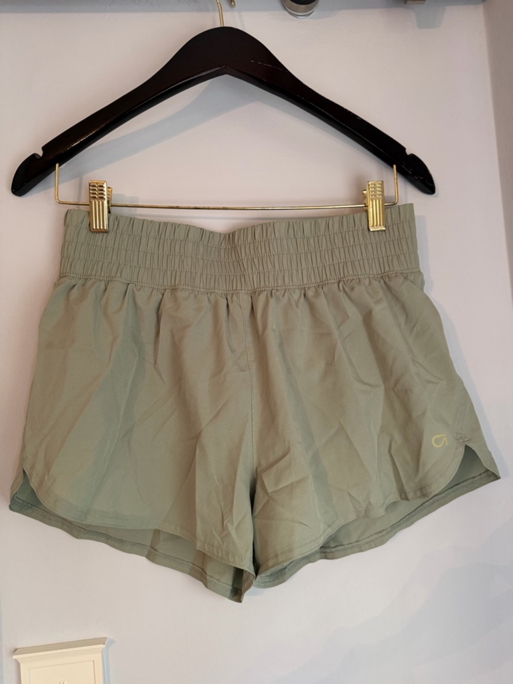 GAP Light Sage Women's Athletic Running Shorts